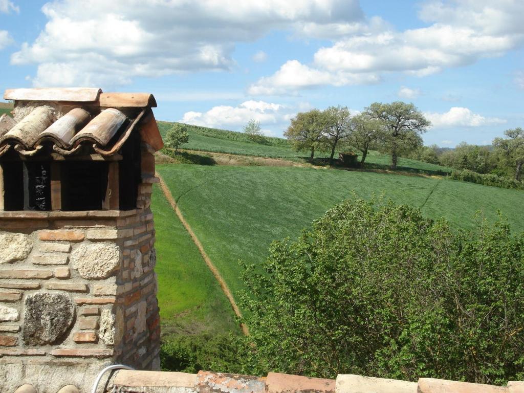 דירות Grutti Agriturismo Bio Tra Cielo E Terra מראה חיצוני תמונה