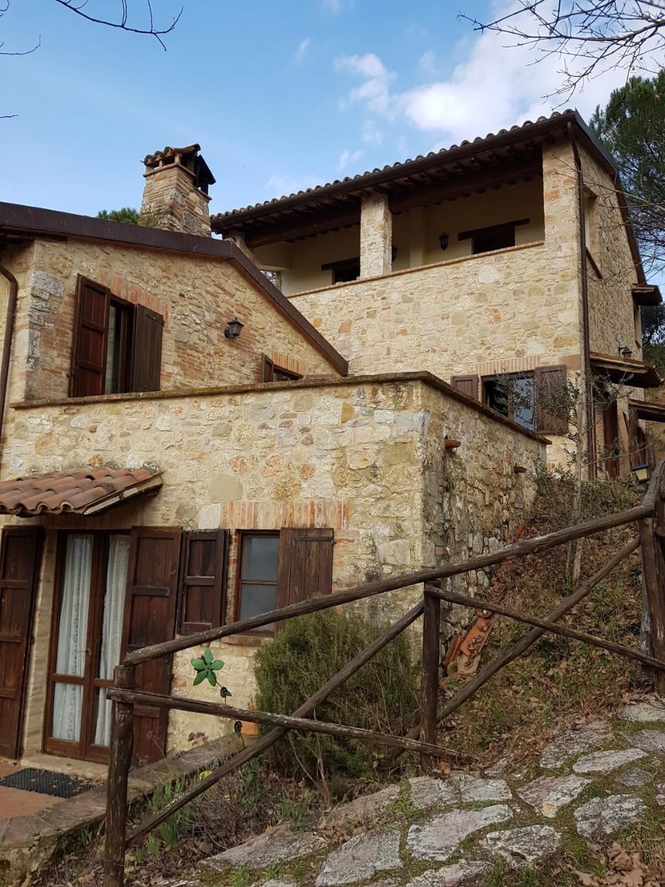 דירות Grutti Agriturismo Bio Tra Cielo E Terra מראה חיצוני תמונה
