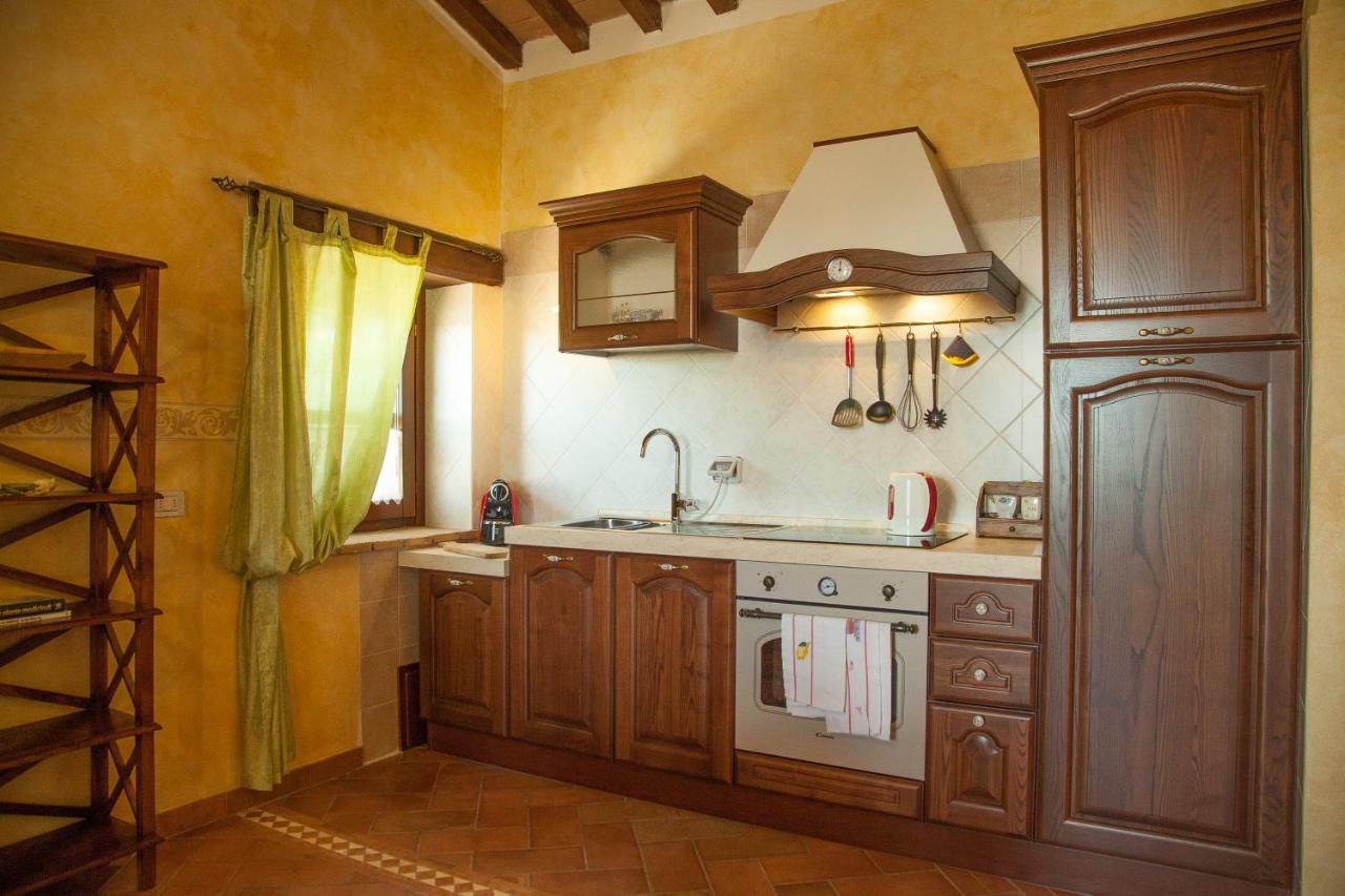 דירות Grutti Agriturismo Bio Tra Cielo E Terra מראה חיצוני תמונה