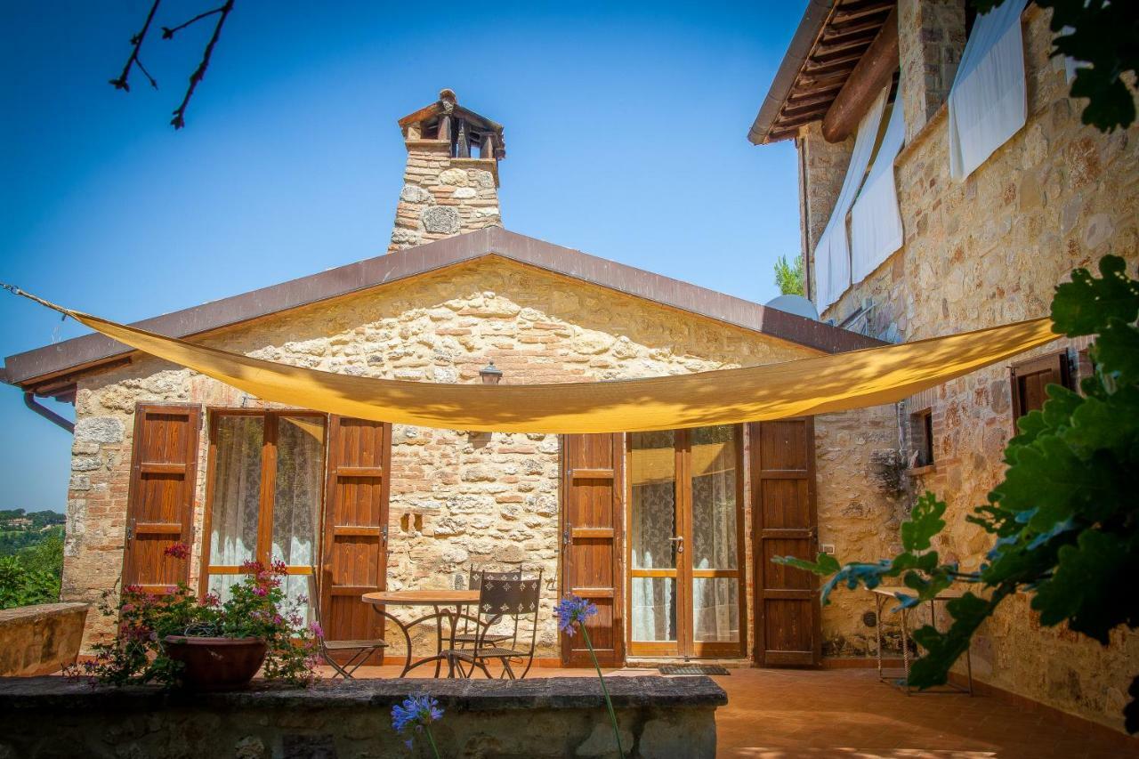דירות Grutti Agriturismo Bio Tra Cielo E Terra מראה חיצוני תמונה