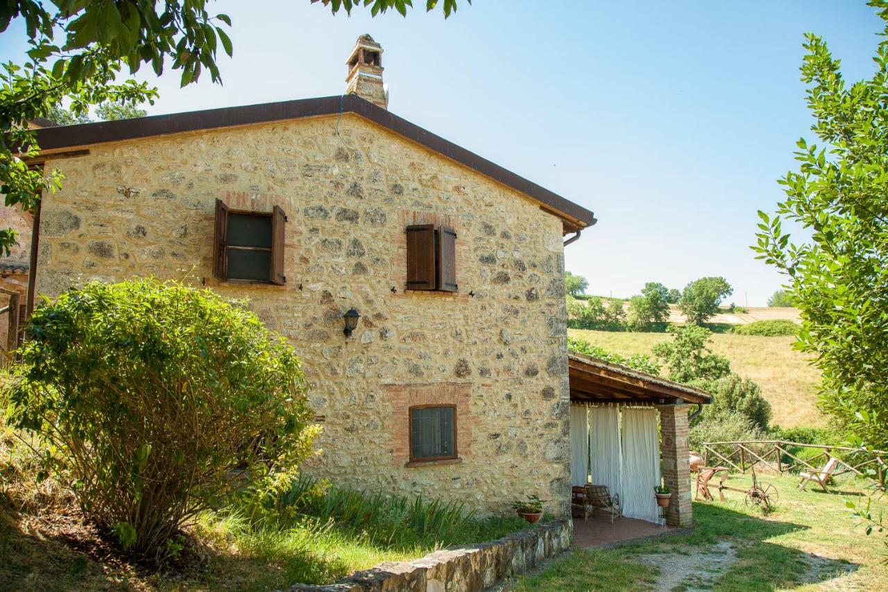 דירות Grutti Agriturismo Bio Tra Cielo E Terra מראה חיצוני תמונה