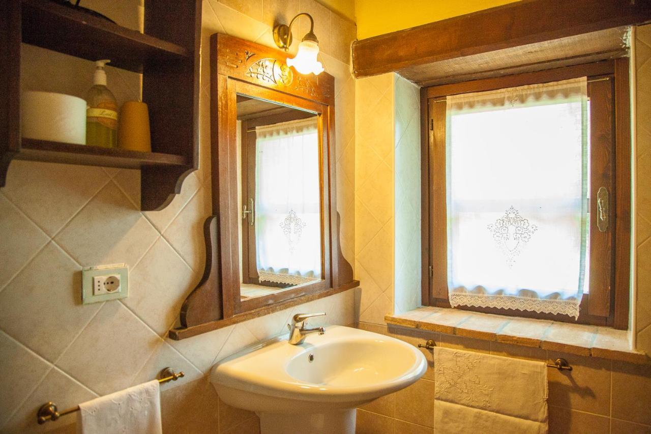 דירות Grutti Agriturismo Bio Tra Cielo E Terra מראה חיצוני תמונה